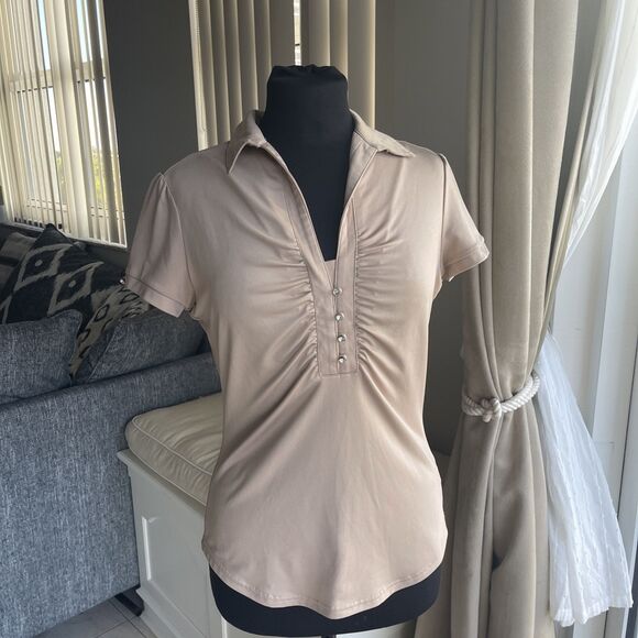 Swing Golf Beige Short Sleeve V-Neck Collared Rhinestone Buttons Blouse S - Picture 1 of 9